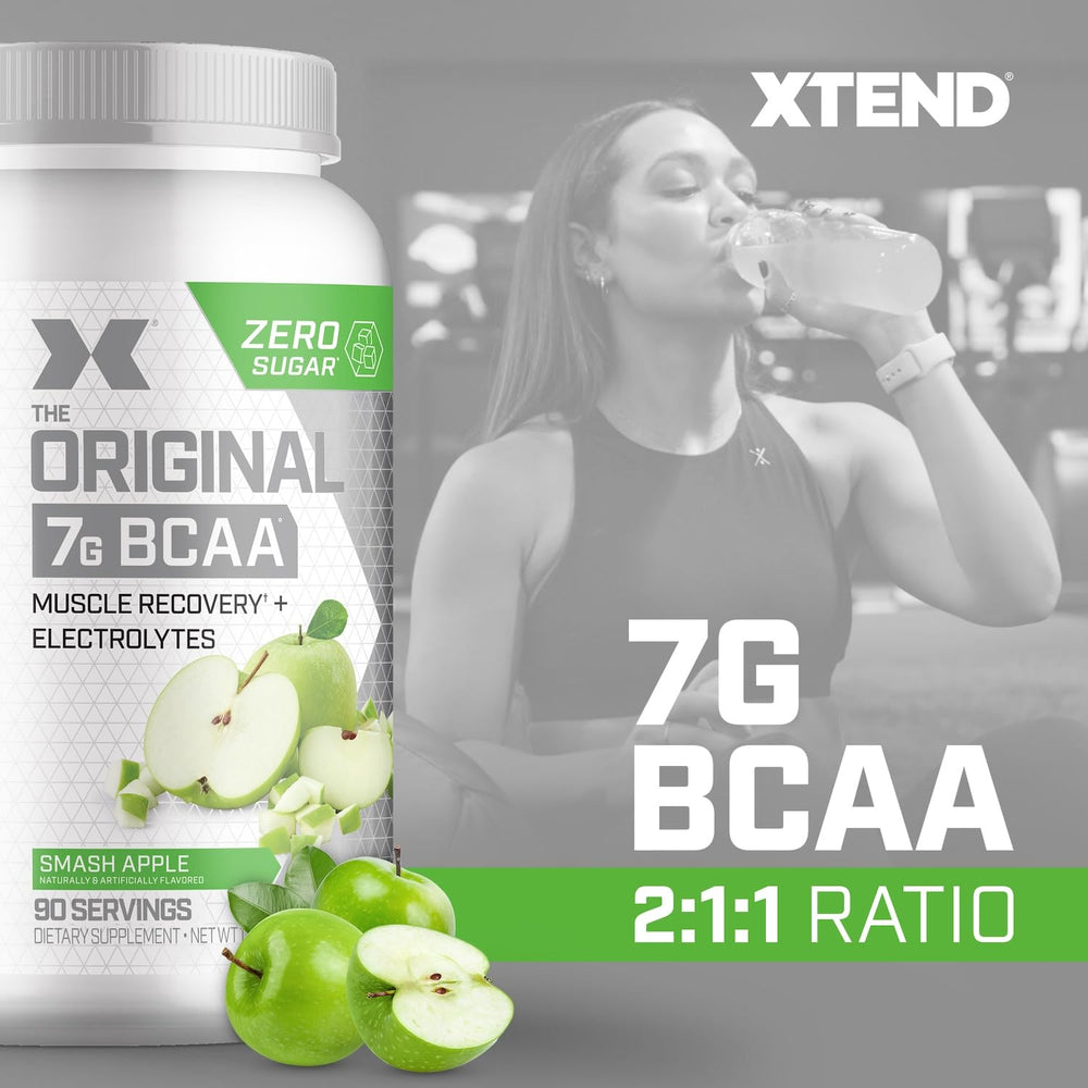 Scoop dispensing Xtend powder for intra-workout mixing.