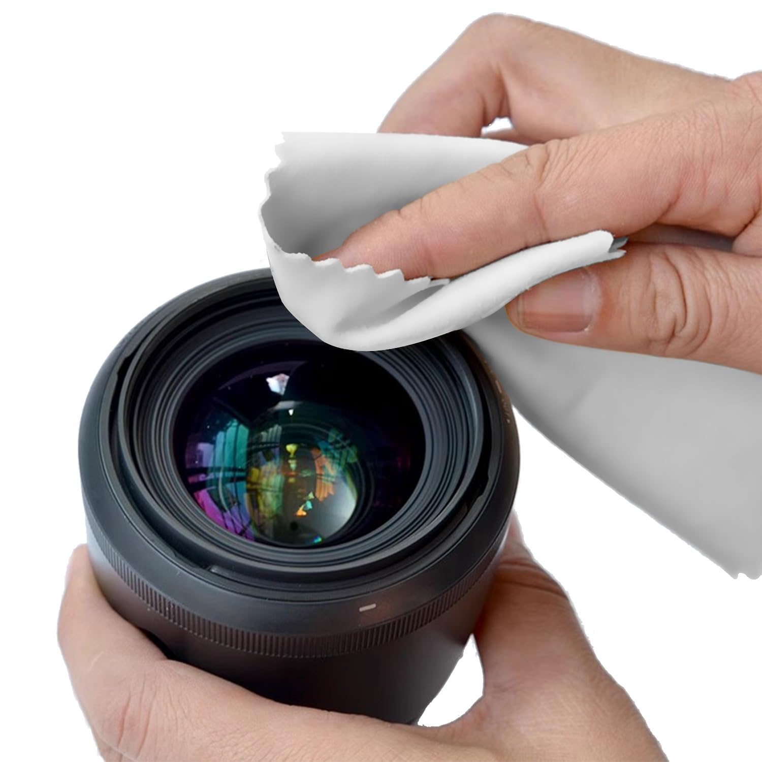 XTHEL cloth features sawtooth edges to prevent fraying and residue.