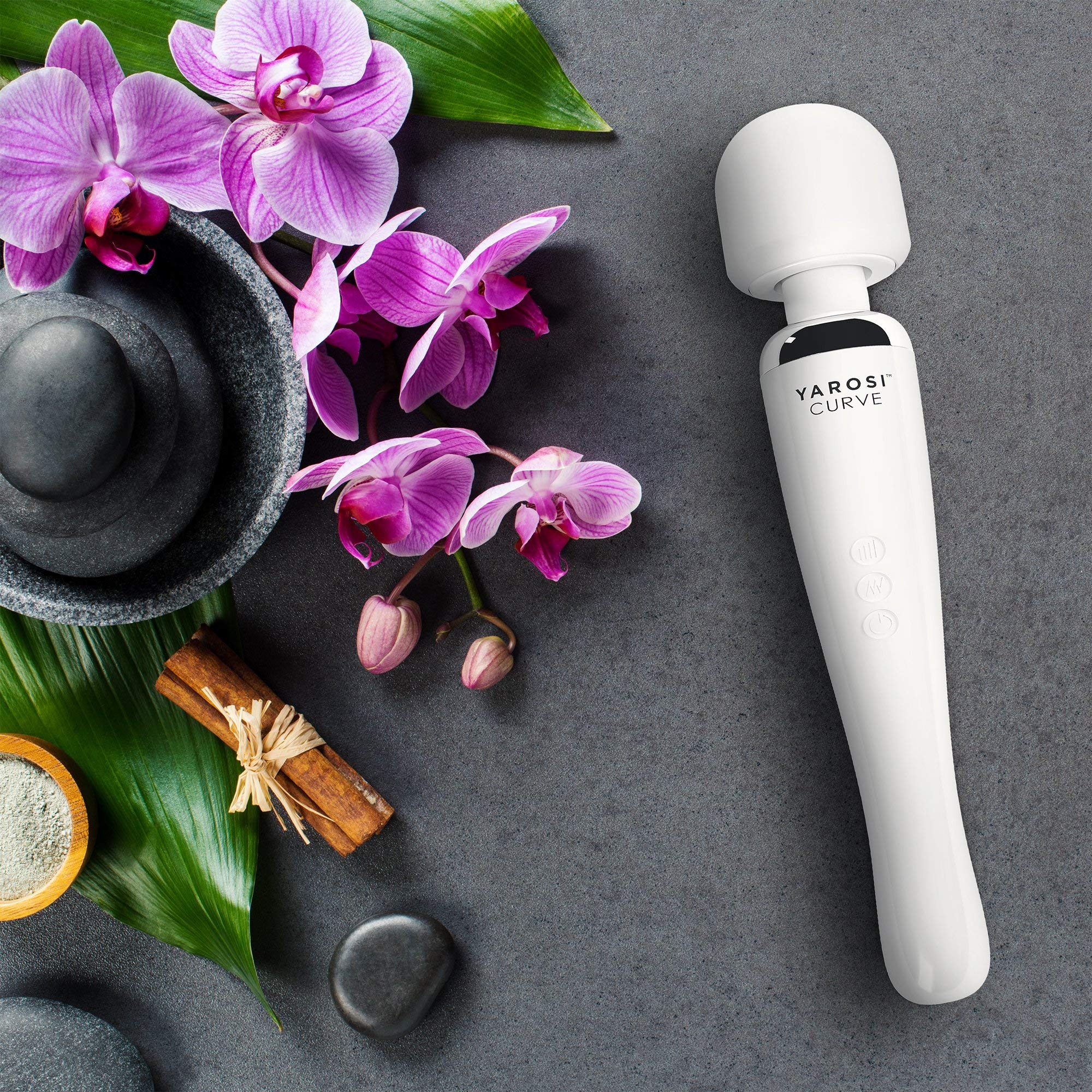 Yarosi Curve with silky-soft silicone for skin-friendly neck and shoulder massages.