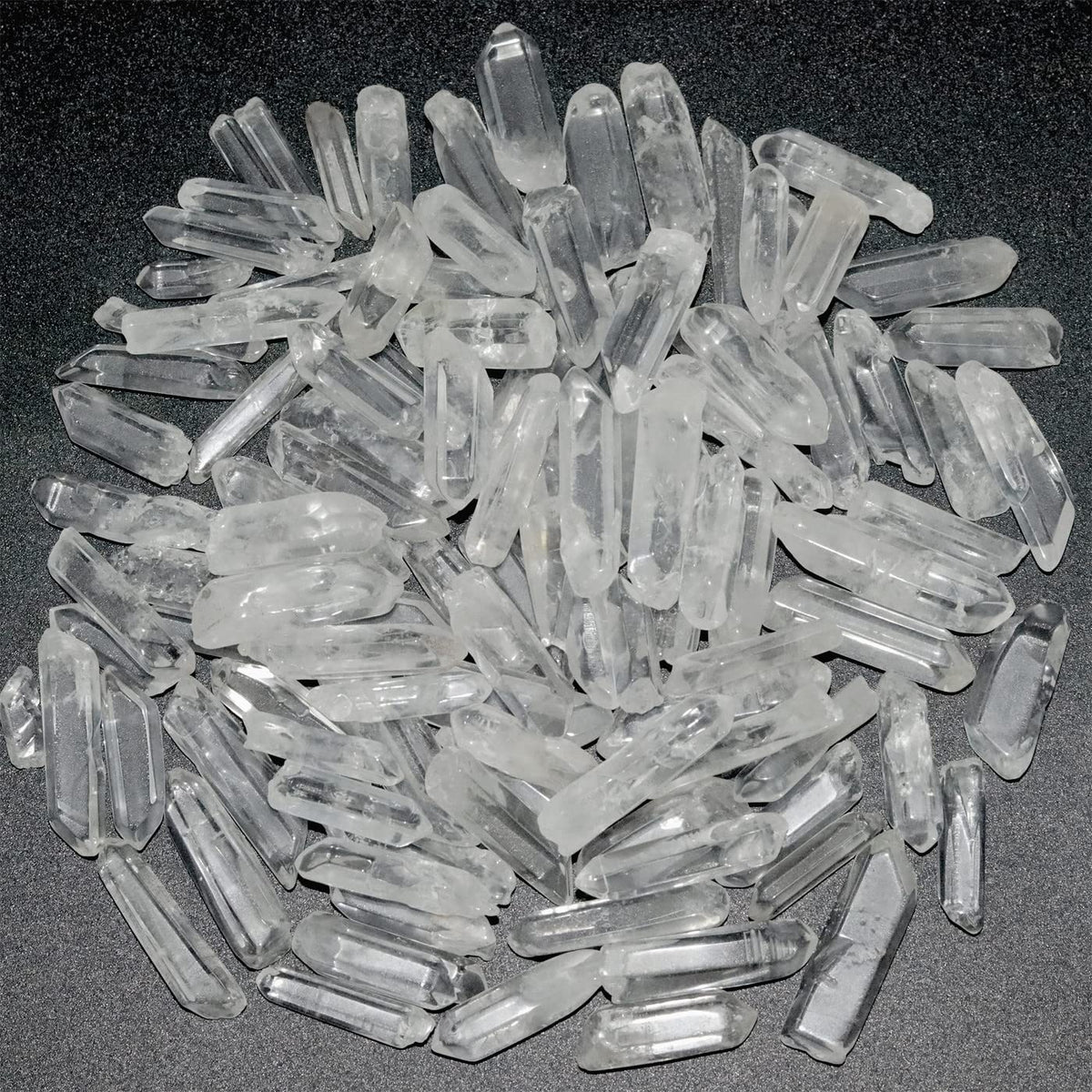 YATOJUZI clear quartz point collection close-up for meditation and focus.