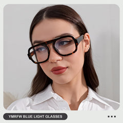 YMRFW blue light glasses preserve true colors for computer work and streaming.