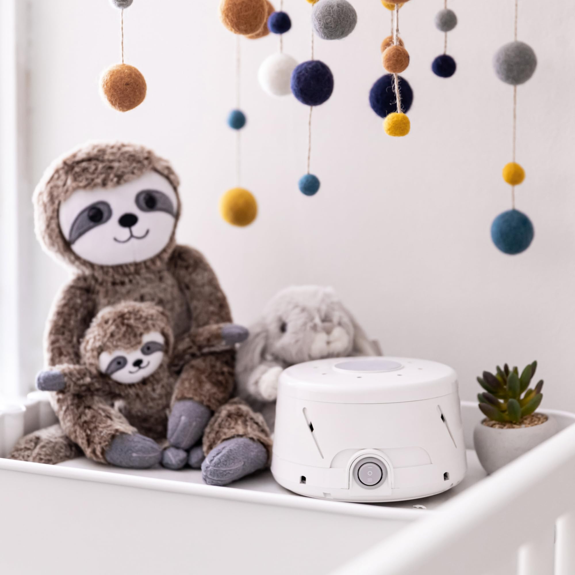 Yogasleep Dohm Classic packaging shows eco-friendly two-pack option.