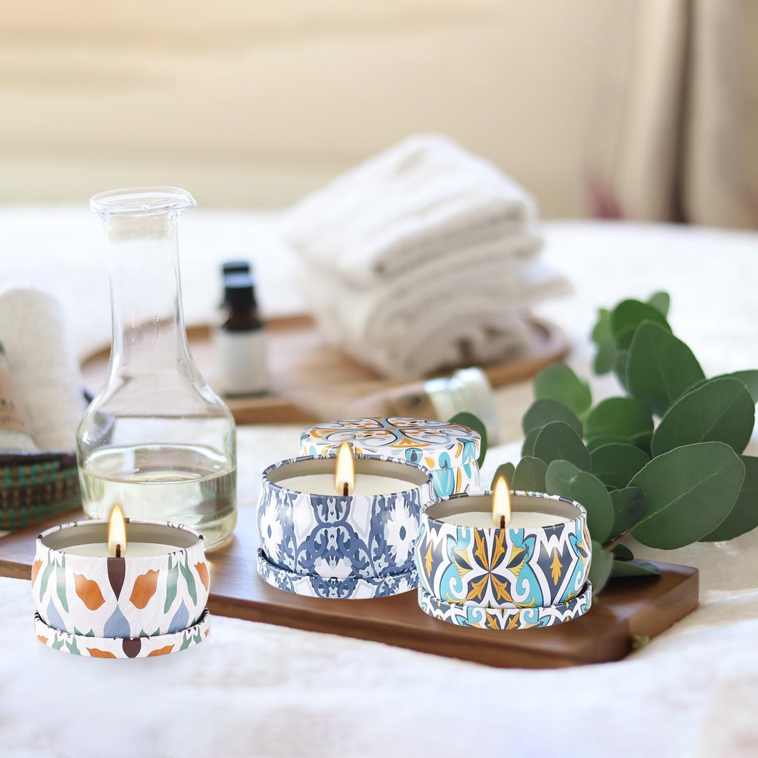 YOROXRG candle lit creates a relaxing mood in any room.