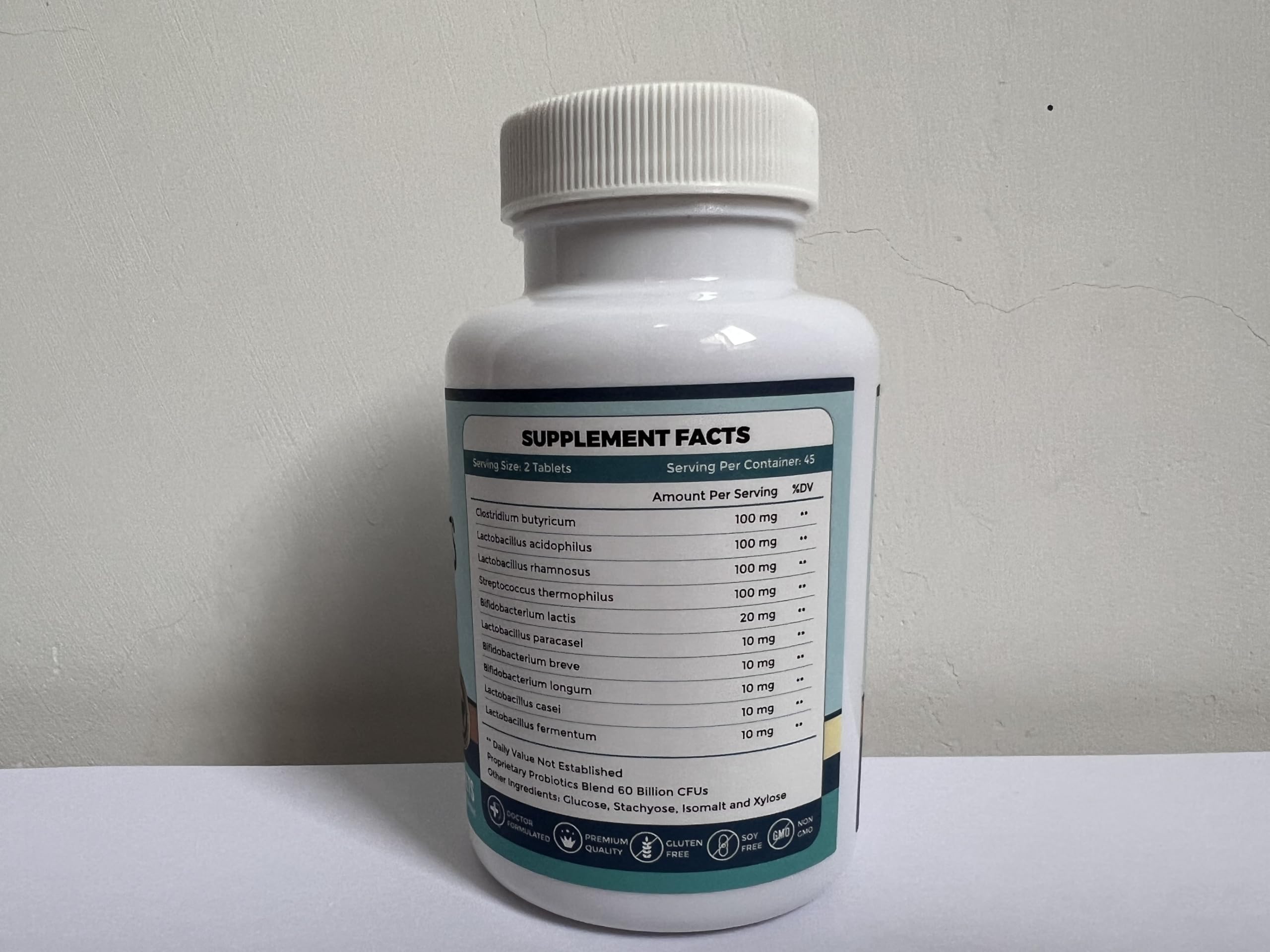 ZEBORA Probiotics regimen supports men's gut health in daily life