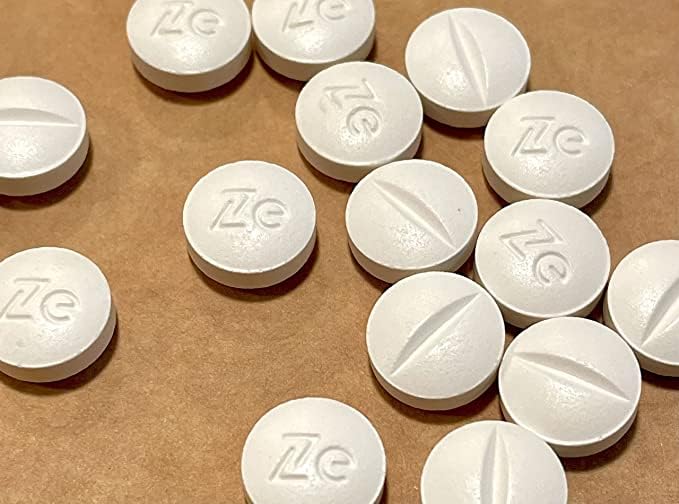 Zeebo Placebo white capsule detail emphasizes convenient formats.