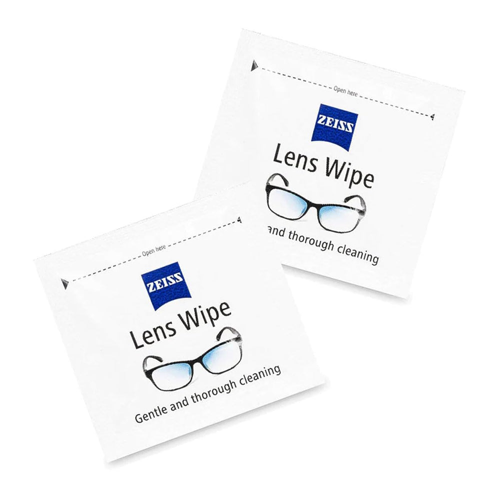 Gentle cleaning for dust and smudges on binoculars and telescope optics with ZEISS wipes.
