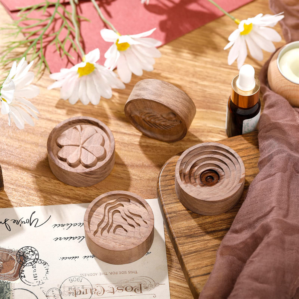 Zhehao wood diffuser leaves style creates subtle fragrance in an office.