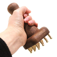 ZKMGYZB copper teeth comb for body massage promotes circulation and muscle relaxation.